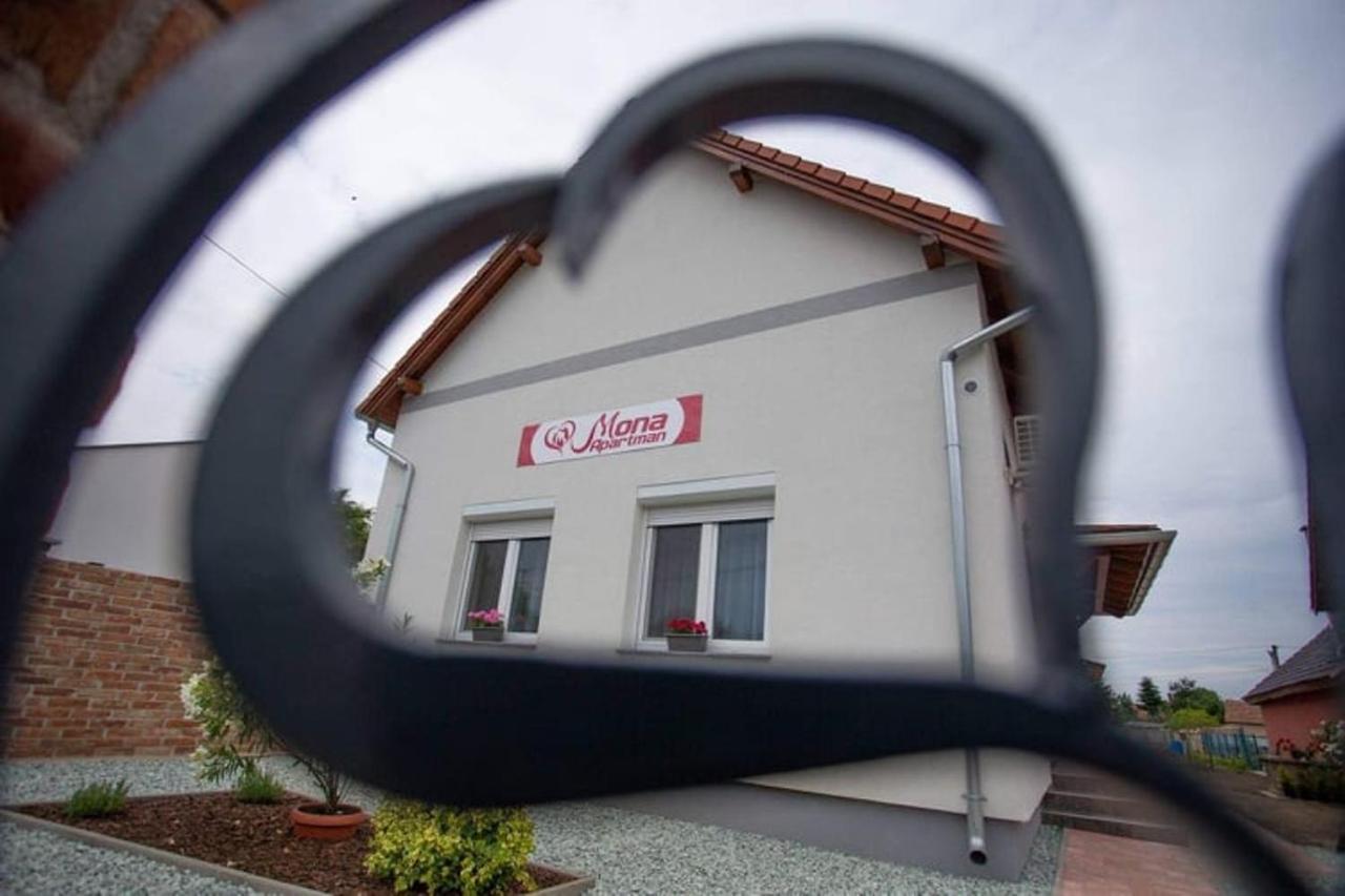 Mona Apartman Sarvar Exterior foto